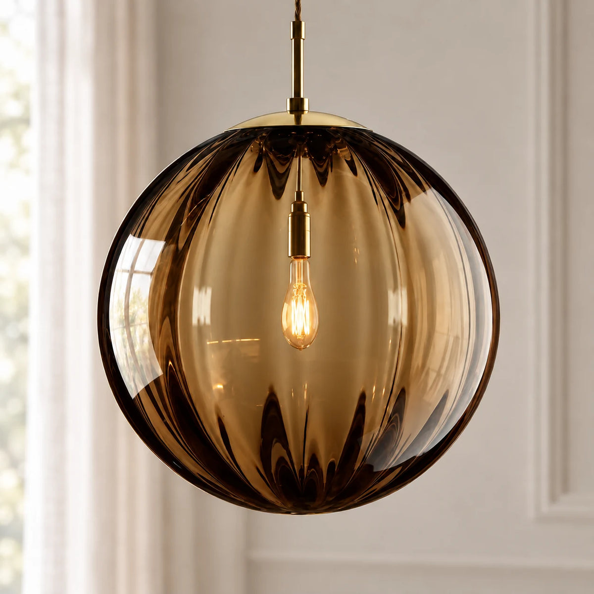 Suspension Boule en Verre Côtelé Teinté, Luminaire Suspendu Nordique E14